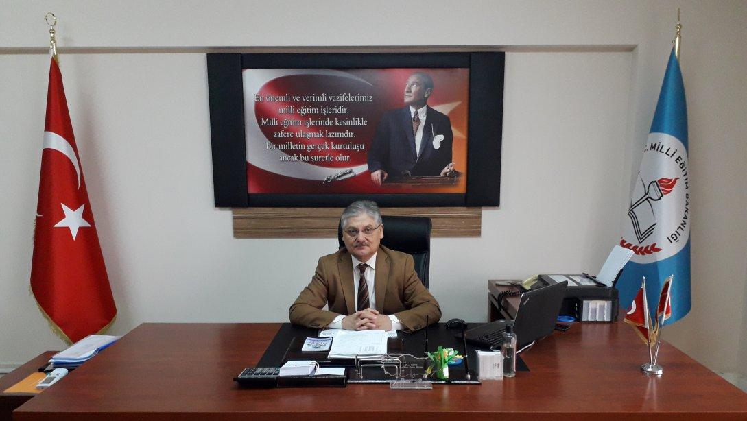 İlçe Millî Eğitim Müdürümüz Şenel DEDE'nin 10 Kasım Atatürk'ü Anma Günü Mesajı